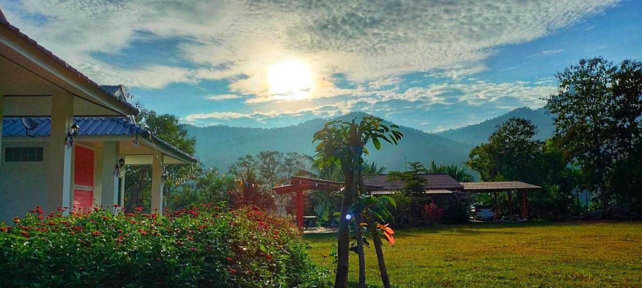 Villa Pimpisa Garden พิมพิศา การ์เด้นท์ Khuang Kom Exterior foto