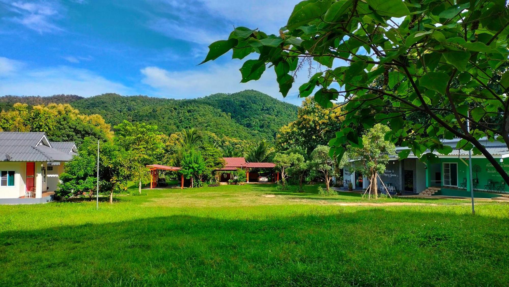 Villa Pimpisa Garden พิมพิศา การ์เด้นท์ Khuang Kom Exterior foto